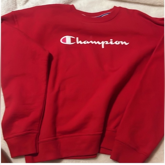 Champion Sweaters - Champion Red crew neck sweater Size S Women’s